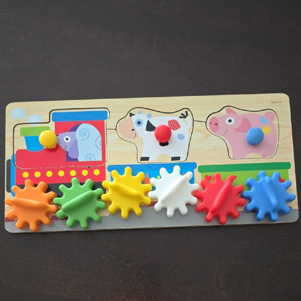 Wooden Farm Animal Gear Puzzle Board